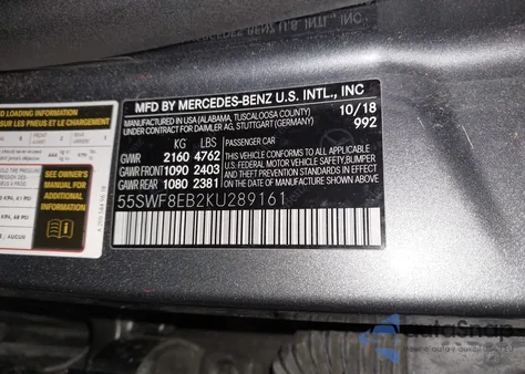 2019 Mercedes-Benz C 300 4Matic z USA, uszkodzony, nr VIN 55SWF8EB2KU289161